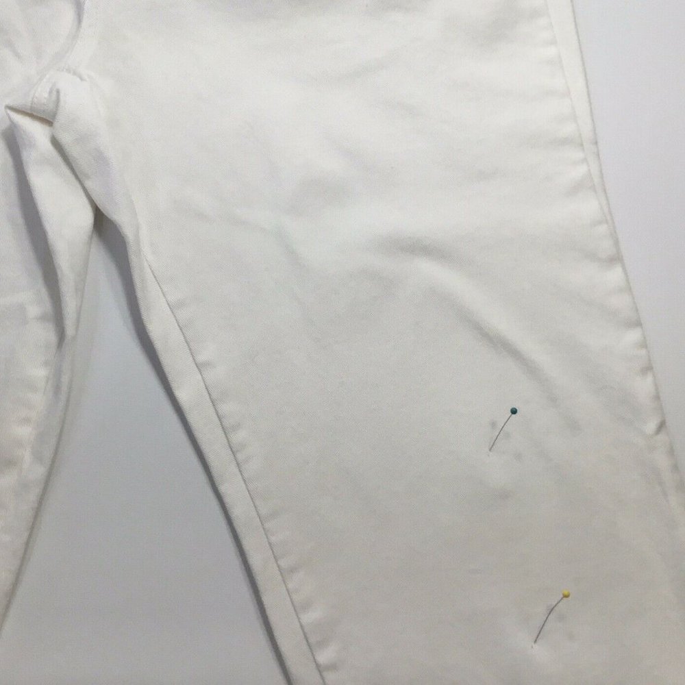 Amanda Classic Fit~White/Natural~Stretch - Picture 8 of 9